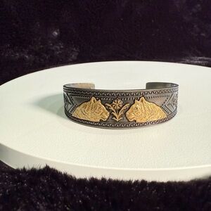 🦁 Alex and Ani Two Lions Cuff Bracelet – Rafaelian Gold & Silver Finish